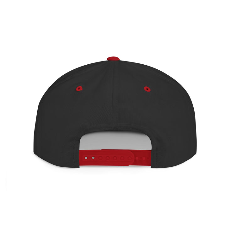 Flat Bill Embroidered Snapback - Rojo Negro